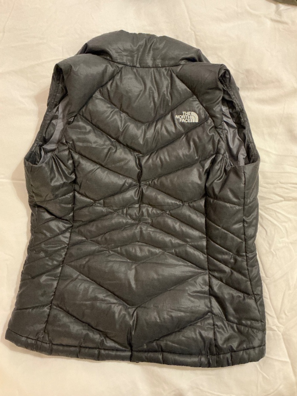 North Face charcoal Mens medium vest